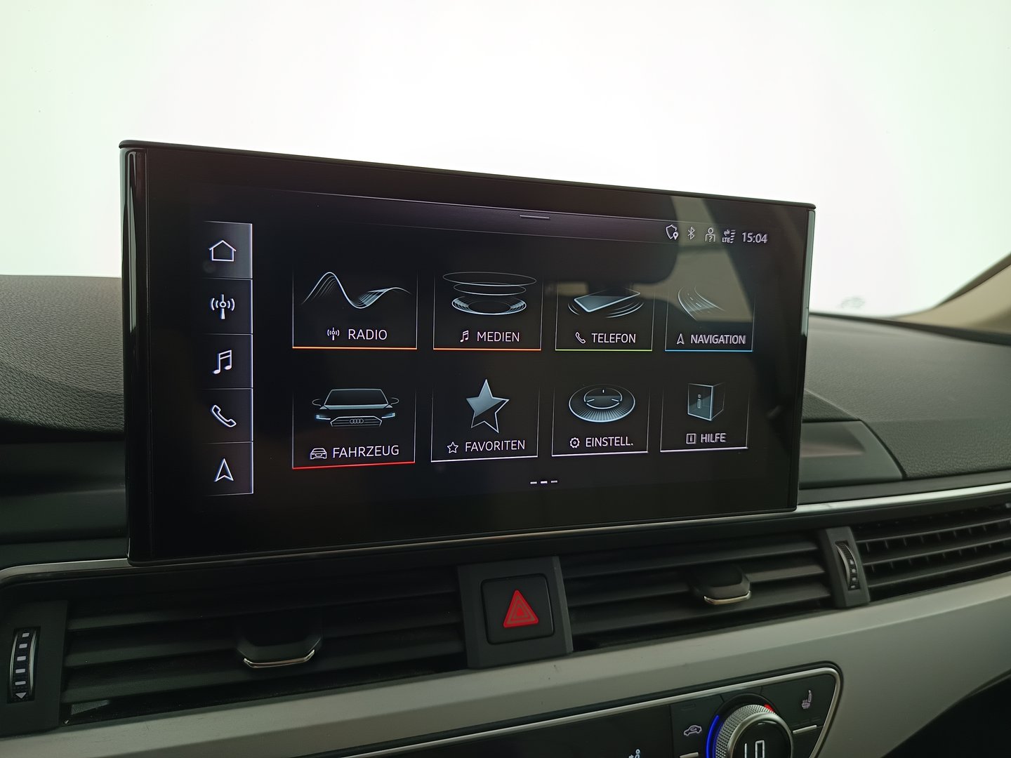 Audi A4 Avant 30 TDI | Bild 20 von 34
