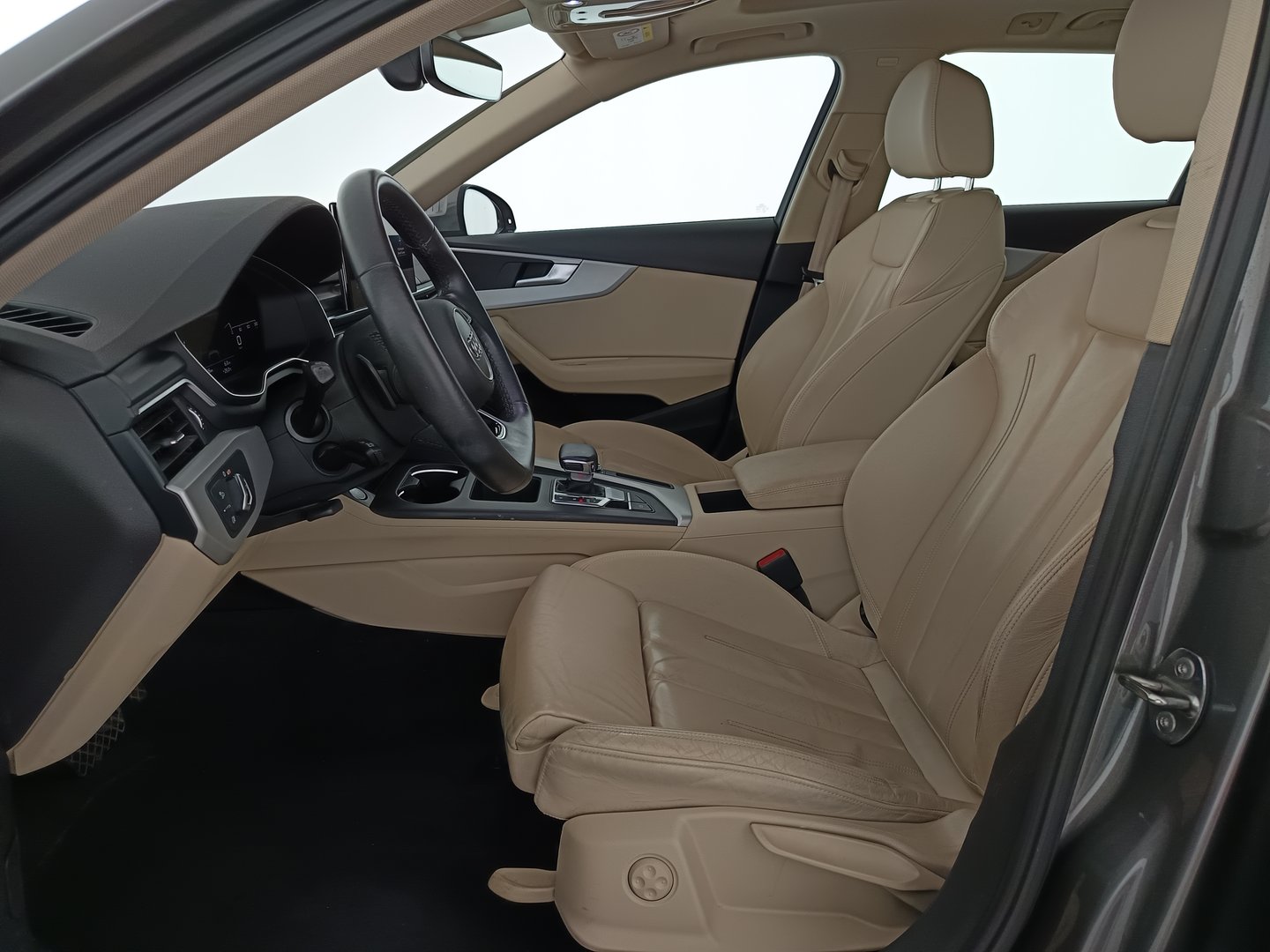 Audi A4 Avant 30 TDI | Bild 13 von 34