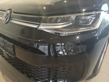 VW Caddy Style Maxi TDI 4MOTION in Deepblack Perleffekt