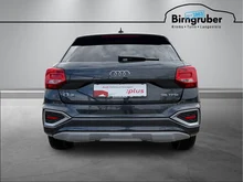 Audi Q2 35 TFSI advanced in H1 Manhattangrau Metallic