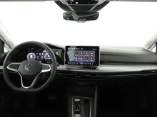 VW Golf Life mHEV TSI DSG in Uranograu