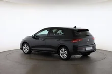 VW Golf Life mHEV TSI DSG in Uranograu