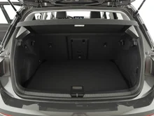 VW Golf Life mHEV TSI DSG in Uranograu