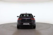 VW Golf Life mHEV TSI DSG in Uranograu