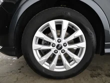 Audi Q3 35 TDI quattro advanced exterieur in MYTHOSSCHWARZ METALLIC