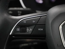 Audi Q3 35 TDI quattro advanced exterieur in MYTHOSSCHWARZ METALLIC