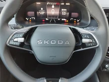 Škoda Kamiq Selection TSI in Black-Magic Perleffekt