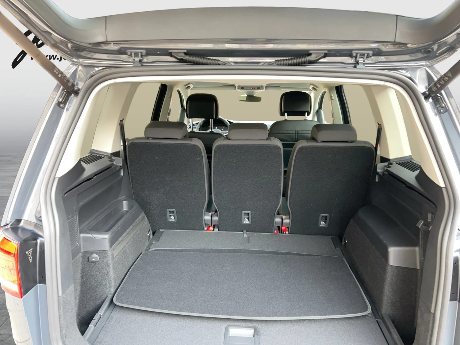 Bild eines VW Touran Friends TSI DSG