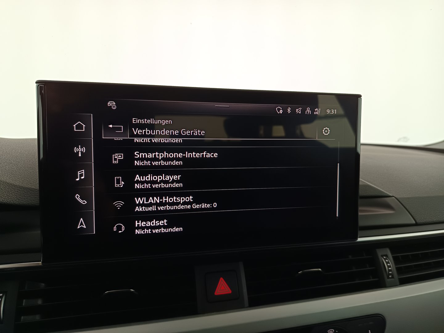 Audi A4 Avant 30 TDI | Bild 25 von 33