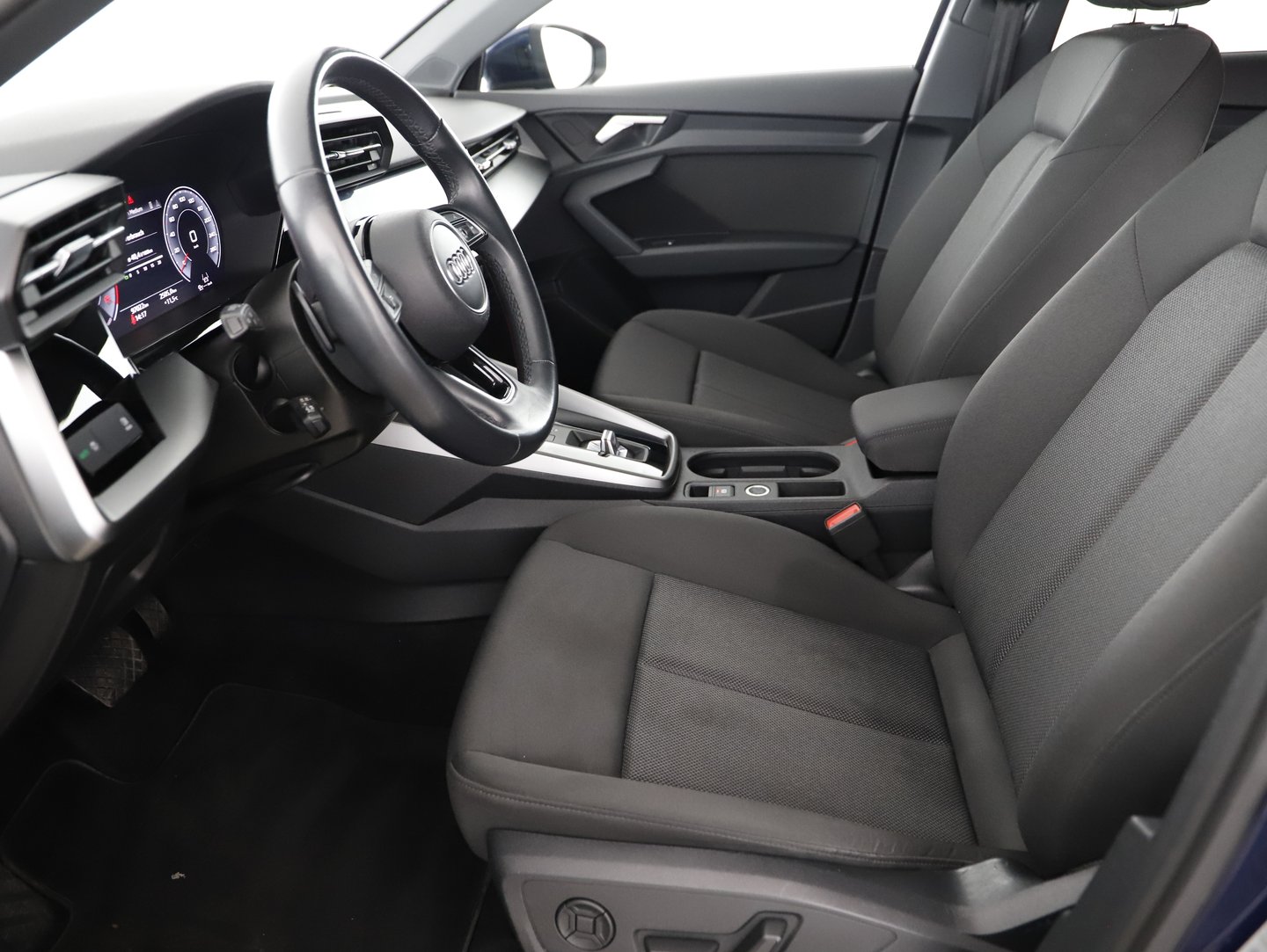 Audi A3 Limousine 35 TDI advanced ext. | Bild 13 von 29