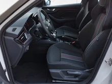 Škoda Kamiq Monte Carlo TSI in Moon-Weiß Metallic