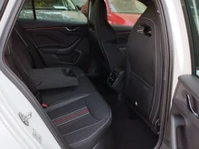 Škoda Kamiq Monte Carlo TSI in Moon-Weiß Metallic