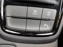 Škoda Kamiq Monte Carlo TSI in Moon-Weiß Metallic