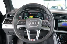 Audi Q7 55 TFSI e quattro S line in daytonagrau perleffekt