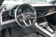Audi Q7 55 TFSI e quattro S line in daytonagrau perleffekt