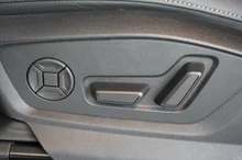 Audi Q7 55 TFSI e quattro S line in daytonagrau perleffekt