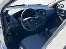 Hyundai i20 Go in weiss - normal