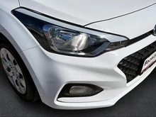 Hyundai i20 Go in weiss - normal