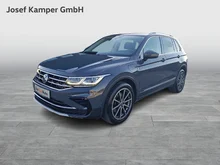 VW Tiguan Elegance eHybrid DSG in Delfingrau Metallic
