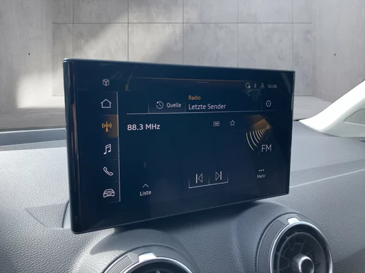 Bild eines Audi Q2 30 TFSI admired