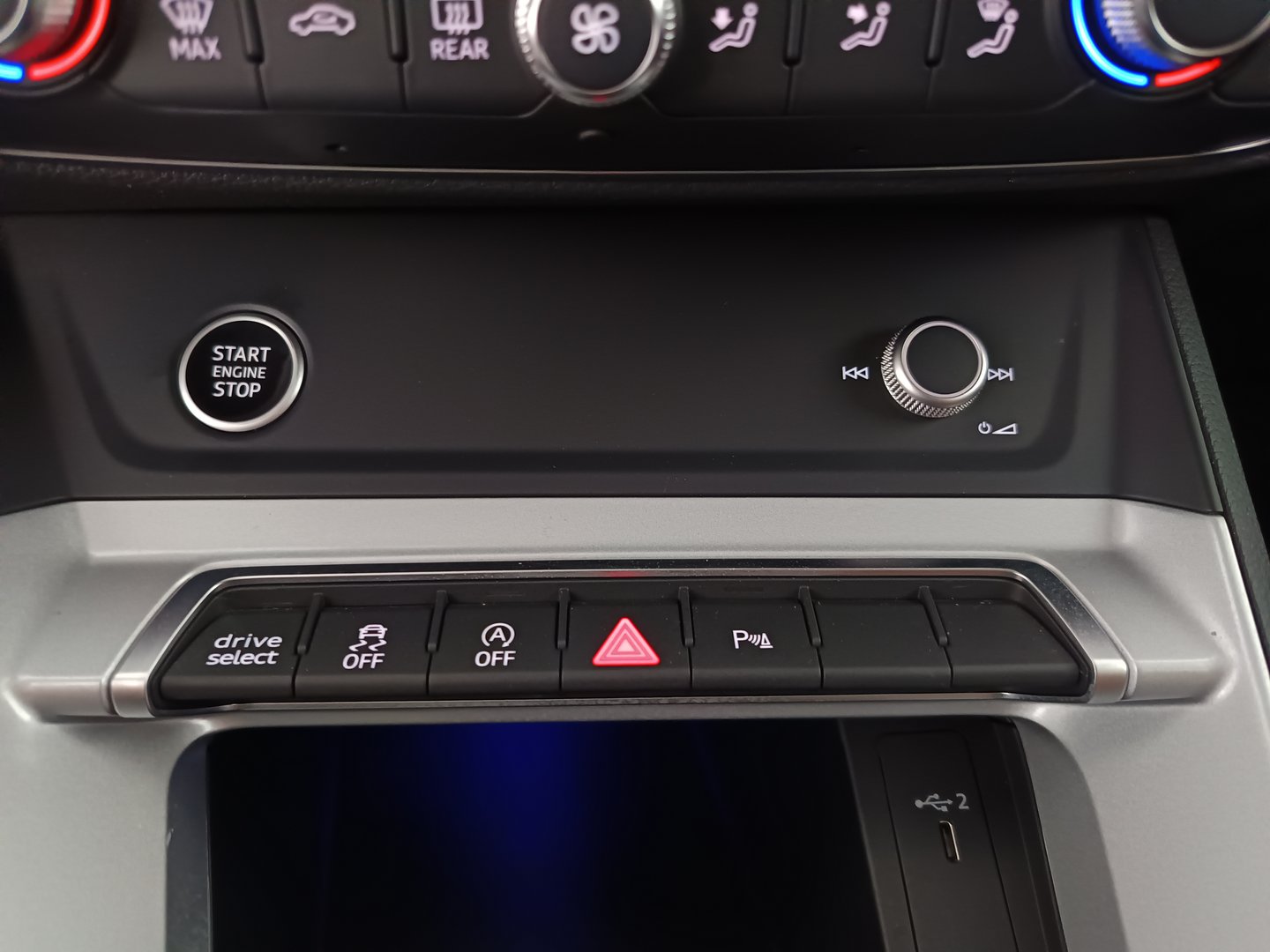 Audi Q3 Sportback 35 TDI S line exterieur | Bild 32 von 37