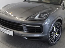 Porsche Cayenne E-Hybrid III in quarzitgraumetallic