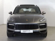 Porsche Cayenne E-Hybrid III in quarzitgraumetallic