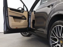 Porsche Cayenne E-Hybrid III in quarzitgraumetallic