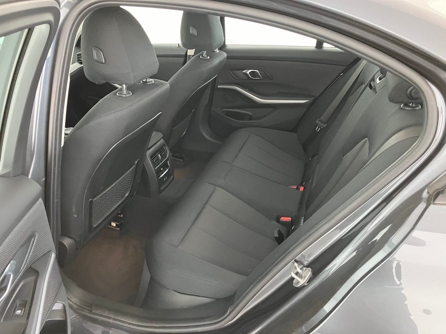BMW 316d 48 V Aut. | Bild 13 von 16