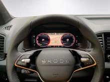 Škoda Karoq Sportline TDI DSG in Stahl-Grau