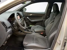 Škoda Karoq Sportline TDI DSG in Stahl-Grau