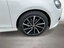 Thumbnail-Foto von Fahrzeug