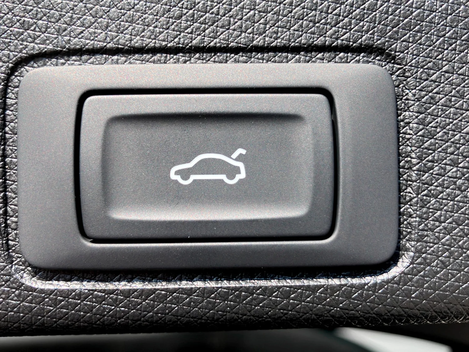 Bild eines CUPRA Terramar e-HYBRID 204 PS DSG