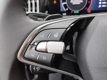 Škoda Superb Combi L&K TSI mHEV DSG in Ebony-Schwarz Metallic