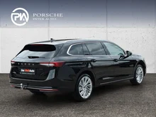 Škoda Superb Combi L&K TSI mHEV DSG in Ebony-Schwarz Metallic
