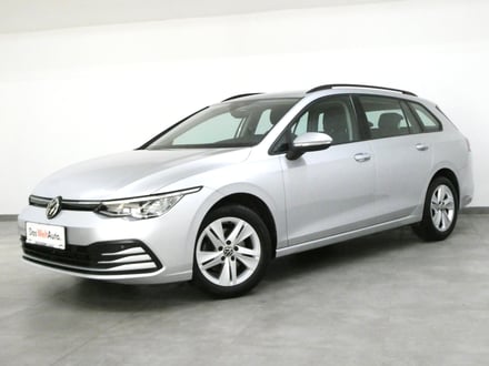 VW Golf Variant Life mHeV DSG