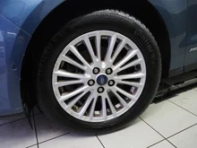 Thumbnail-Foto von Fahrzeug