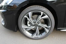 Thumbnail-Foto von Fahrzeug