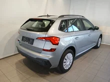 Škoda Kamiq Essence TSI DSG in Smokey Diamond-Silber Metallic