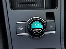 VW T-Roc Life eTSI DSG in Wolf Grey