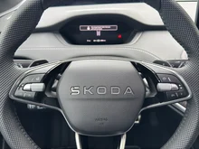 Škoda Elroq Sportline 85 in Timiano-Grün