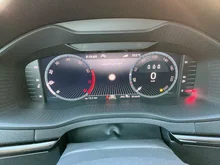 Škoda Karoq Selection TSI in Black-Magic Perleffekt