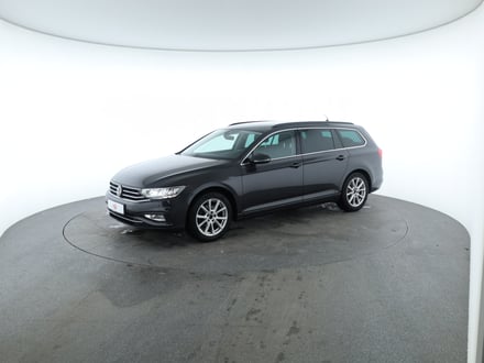 VW Passat Variant Business TDI 4MOTION DSG
