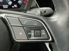 Audi A3 Sportback 35 TDI in brillantschwarz