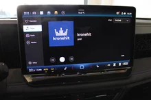 VW Tiguan Sport eHybrid DSG 150 kW in Grenadillschwarz Metallic