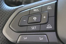 VW Tiguan Sport eHybrid DSG 150 kW in Grenadillschwarz Metallic