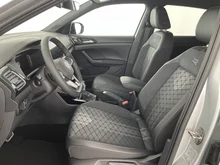 VW T-Cross Sport TSI DSG in Reflexsilber Metallic