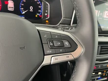 VW T-Cross Sport TSI DSG in Reflexsilber Metallic