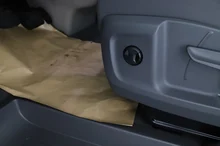 VW Multivan eHybrid 180 kW 4MOTION in Deepblack Perleffekt