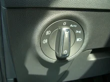 Škoda Karoq Selection TSI in Graphit-Grau Metallic